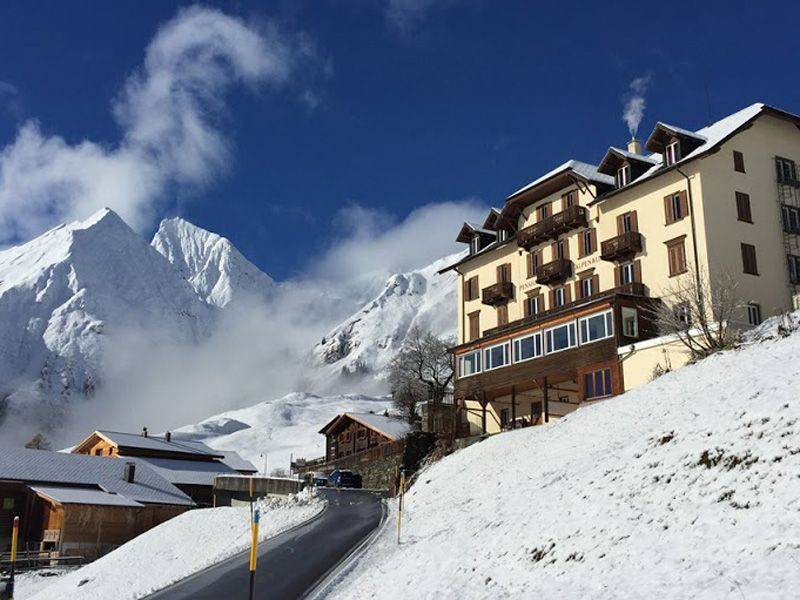 Berghotel_Alpenblick.jpg