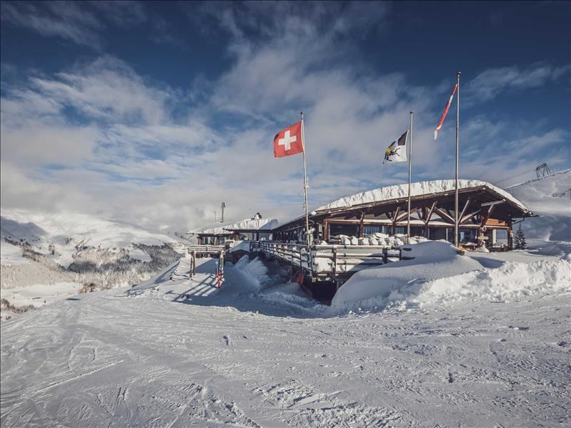 Gruppenhaus_Berghostel_Rinerhorn.jpg