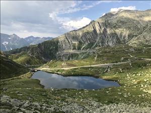 Herbstliche Wanderung auf dem Maderanertaler Höhenweg