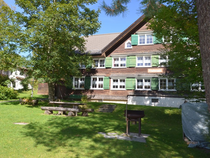 Garten-Ferienhaus-Frohmatt.jpg