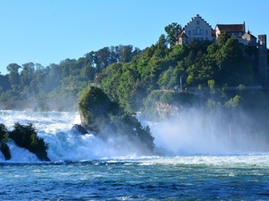 der Rheinfall & Unterkünfte in Schaffhausen | gruppenhaus.ch