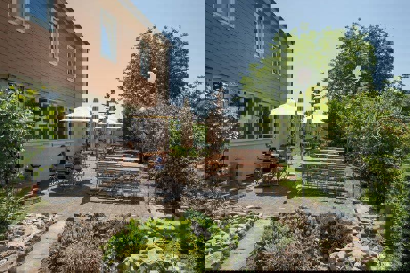 mittel_03_Terrasse.jpg