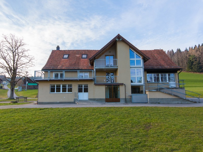 Ansicht-Pfadiheim-Hinterberg.jpg