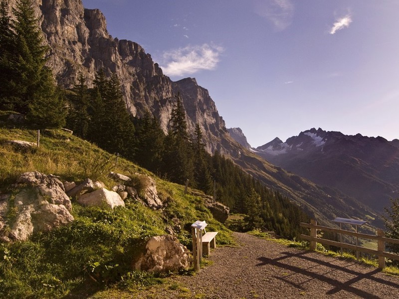 Etappe 19 & 20 der Via Berna / Wanderung & Übernachtungsmöglichkeit