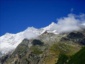 Unsere Routenempfehlung – der Carl-Zuckermayer-Weg in Saas Fee