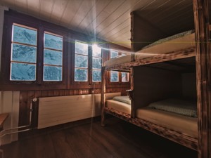 Alp-refuge Mountain Hostel Gimmelwald