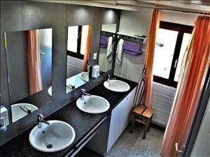 Friends of nature accommodation Chalet Raimeux Bathroom