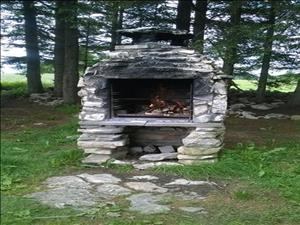 Friends of nature accommodation Chalet Raimeux Barbecue area