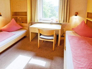 House der Balance Bedroom