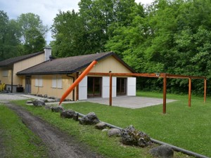 Centre scout La Sardoche Vue de la maison été