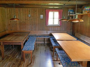 Friends of nature accommodation Tannhütte Dining room