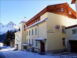 Group accommodation juhui Arosa