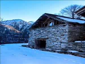 Alp-refuge Alpe Soladino