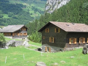 Gruppenhaus Bad Brunnital Hausansicht Sommer