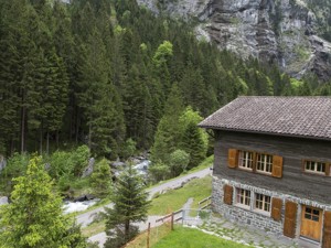 Gruppenhaus Bad Brunnital Hausansicht Sommer