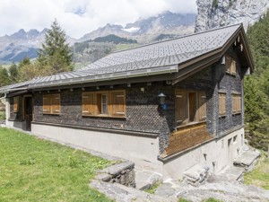 Gruppenhaus Bad Brunnital Hausansicht Sommer