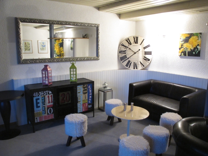 Hotel du Lac Bar