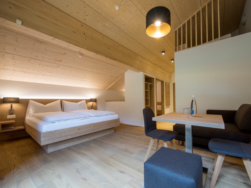 Group accommodation Gadmer Lodge Family room