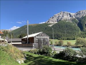 Holiday home Madulain Lodge