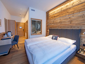 Hotel Schraemli's Lengmatta Davos Bedroom