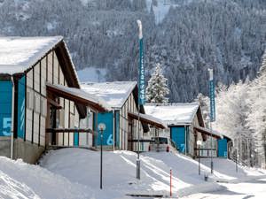 Gruppenunterkunft Sportcamp Melchtal Hausansicht Winter