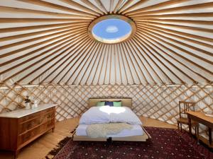 Yurt Feldis Bedroom