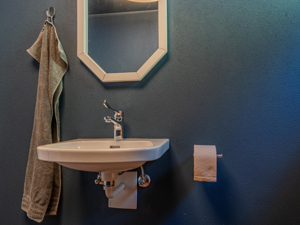 Group accommodation Bergblick Bathroom