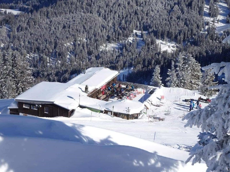 Mountain hostel Hühnerköpfe Location winter