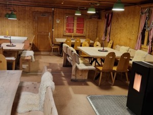 Berggasthaus Hühnerköpfe Esszimmer