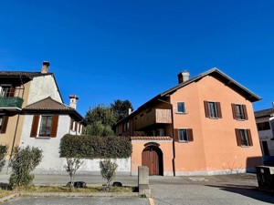 Appartements de vacances Córt di Amis Vue de la maison été