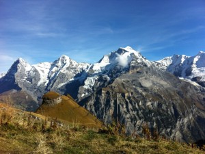 Berghaus und Jurte Schilthornhütte