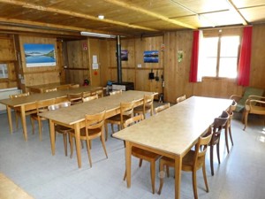 Holiday house Madulain Dining room