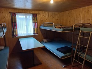 Maison de groupes Schächenhütte Chambre