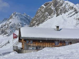 Skihütte Obererbs Hausansicht Winter