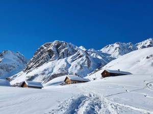 Skihütte Obererbs Hausansicht Winter