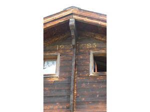 Nahaufnahme Clubhütte Feselalp