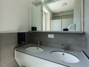 Auberge de Jeunesse Scudellate Salle de bain