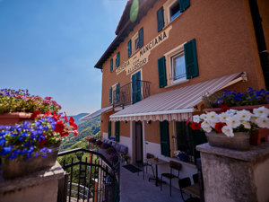 Auberge de Jeunesse Scudellate Vue de la maison