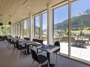 Hotel JUFA Savognin Dining room