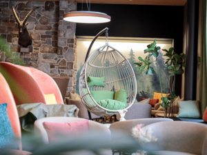 Hotel AVES Savognin Eingansbereich