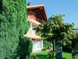 Ferienhaus Villa Nora Hausansicht Sommer