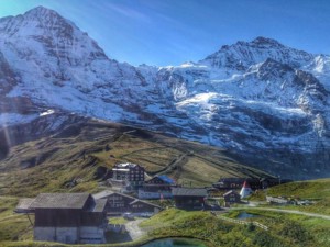 Mountain hostel Kleine Scheidegg Location