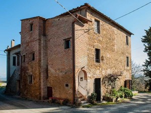 Group accommodation Casa Pomponi House view summer
