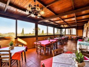 Group accommodation Casa Corniano Dining room