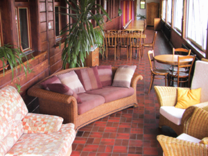 Gruppenhaus Lichen bleu Esszimmer