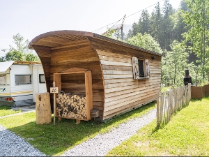 Camping Holzhäuschen auf dem Campingplatz House view