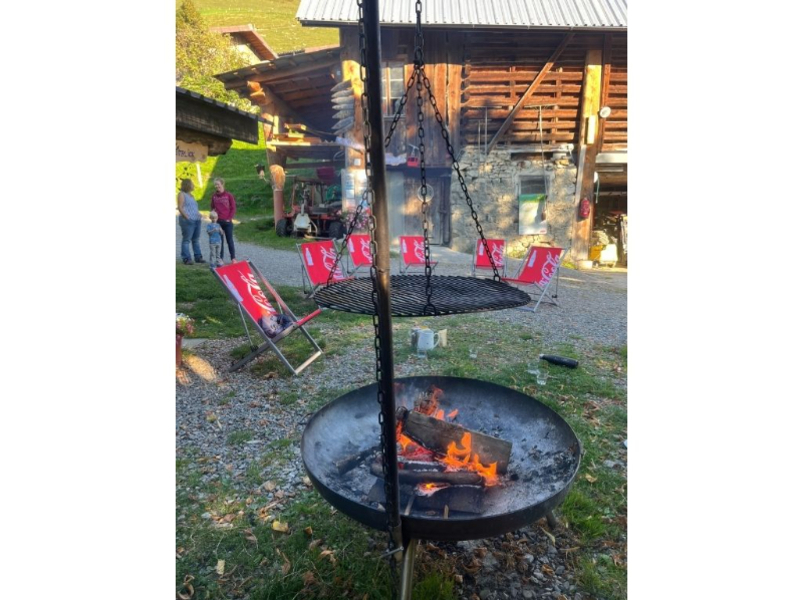 Alp-refuge Weitblick Barbecue area