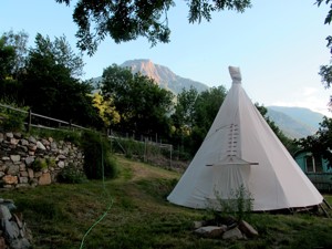 Farm Biohof Schmeli House view summer