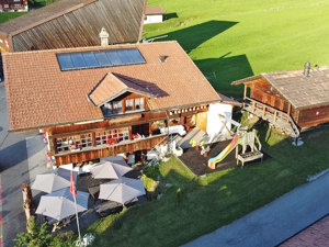 Maison de groupes Elsigbach Lodge Vue de la maison