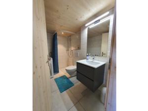 Guest House Burgbühler Guesthouse Badezimmer